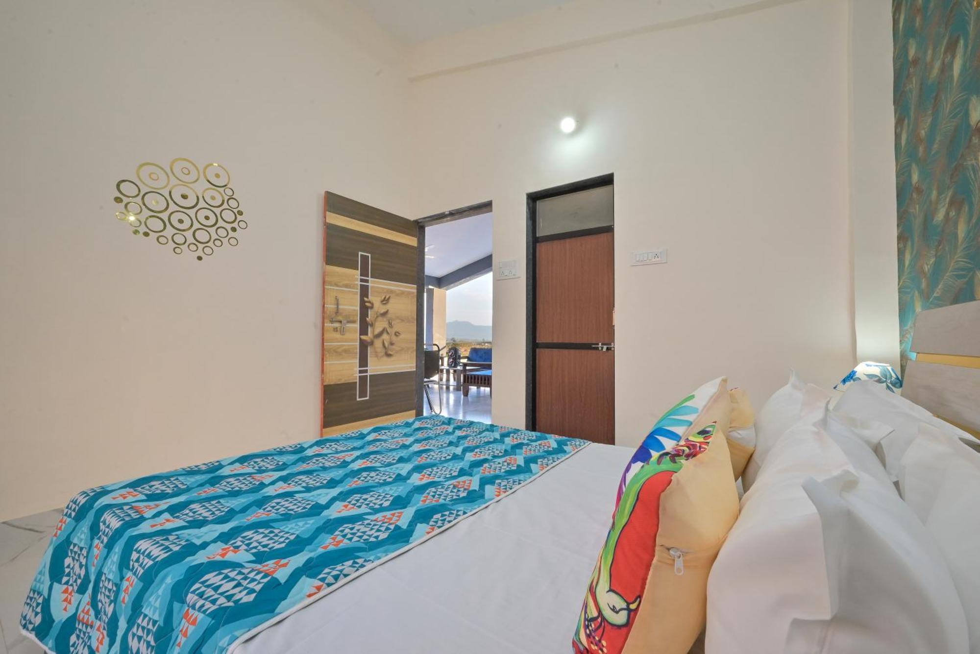 Empyrean Stay II Mirage Villa II Ac II 4Bhk II Largest Pool In Lonavala Li Dış mekan fotoğraf