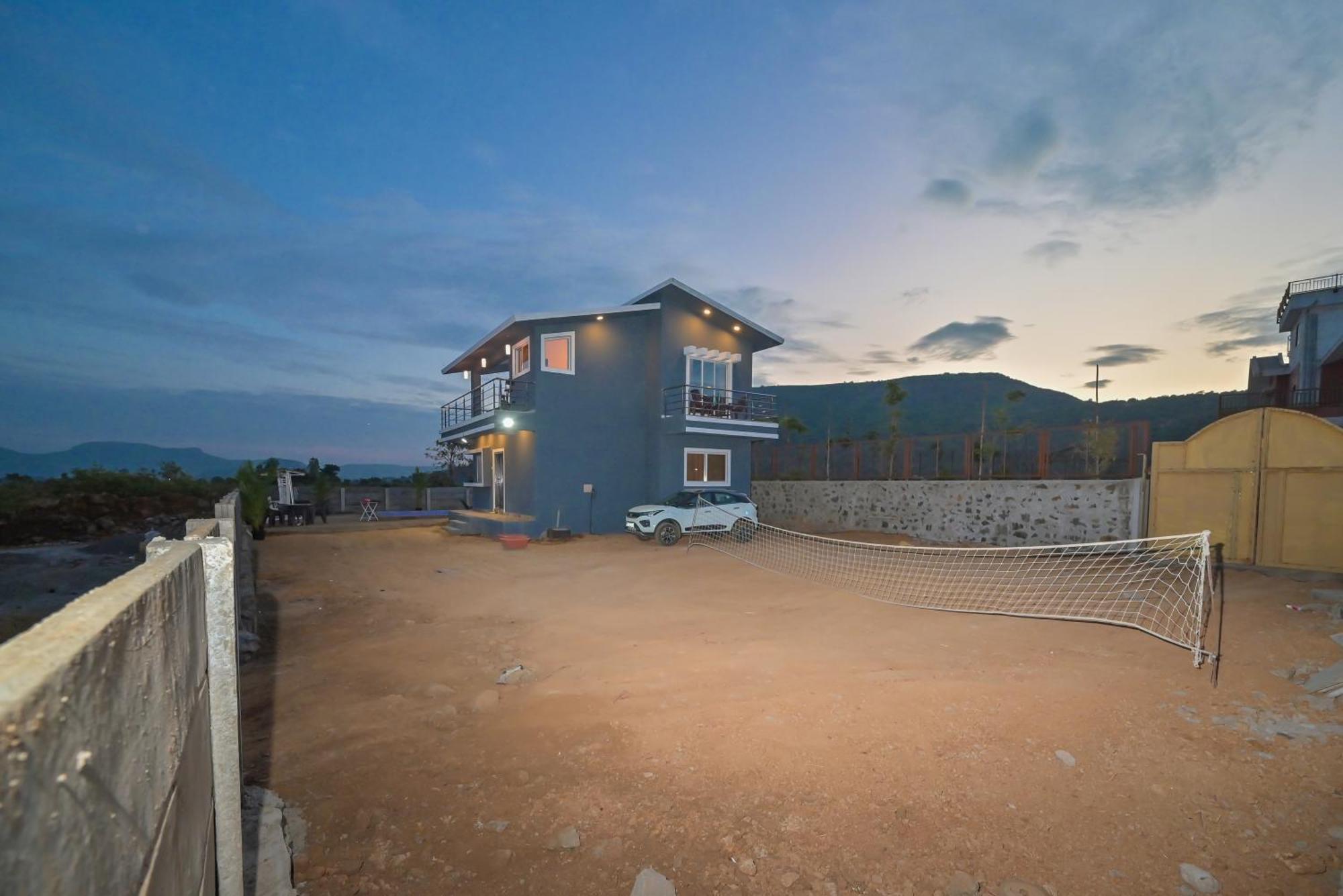 Empyrean Stay II Mirage Villa II Ac II 4Bhk II Largest Pool In Lonavala Li Dış mekan fotoğraf