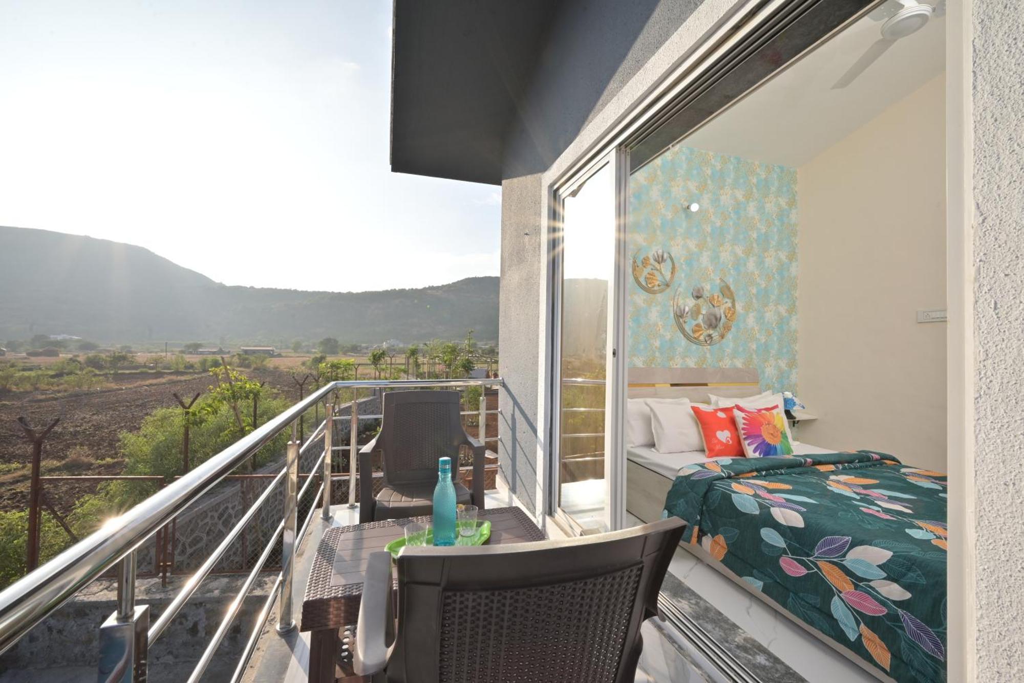 Empyrean Stay II Mirage Villa II Ac II 4Bhk II Largest Pool In Lonavala Li Dış mekan fotoğraf
