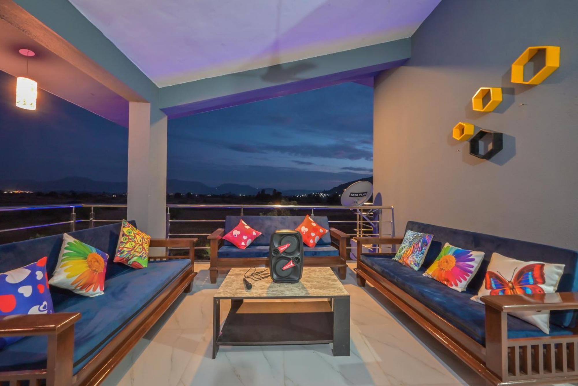 Empyrean Stay II Mirage Villa II Ac II 4Bhk II Largest Pool In Lonavala Li Dış mekan fotoğraf